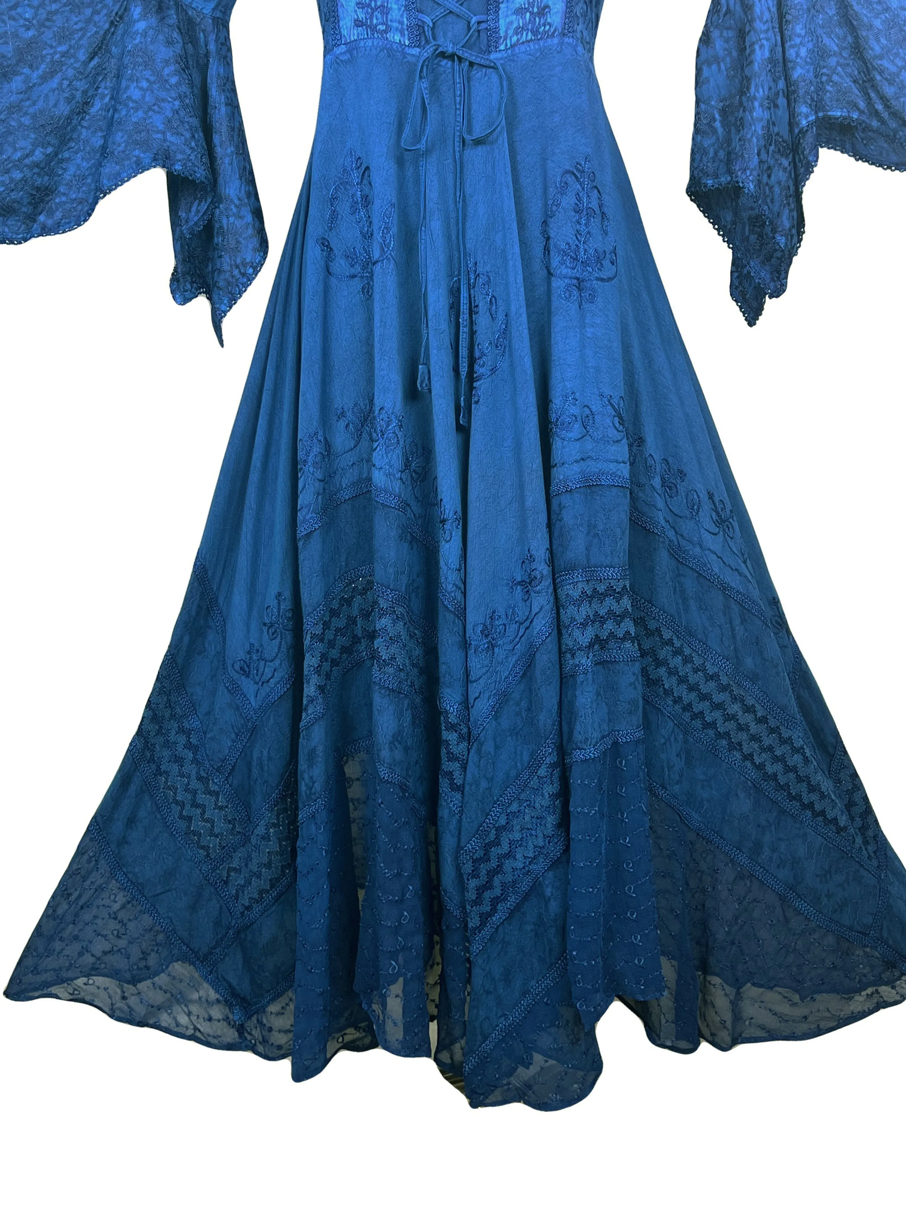 405 DR Rich Medieval Embroidered Handkerchief Flared Corset Dress Gown